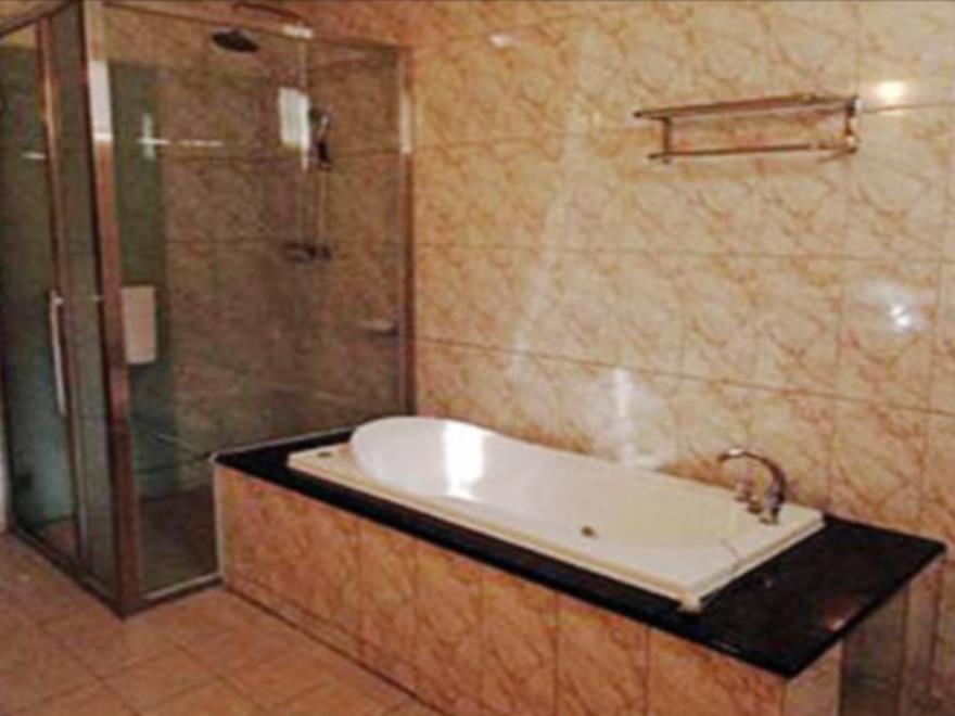 Beverly Garden Motel Csiaji Kültér fotó