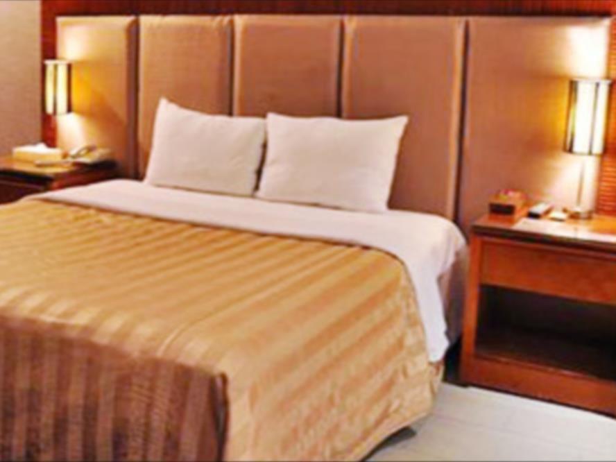 Beverly Garden Motel Csiaji Kültér fotó