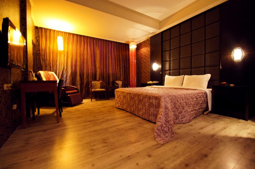 Beverly Garden Motel Csiaji Kültér fotó